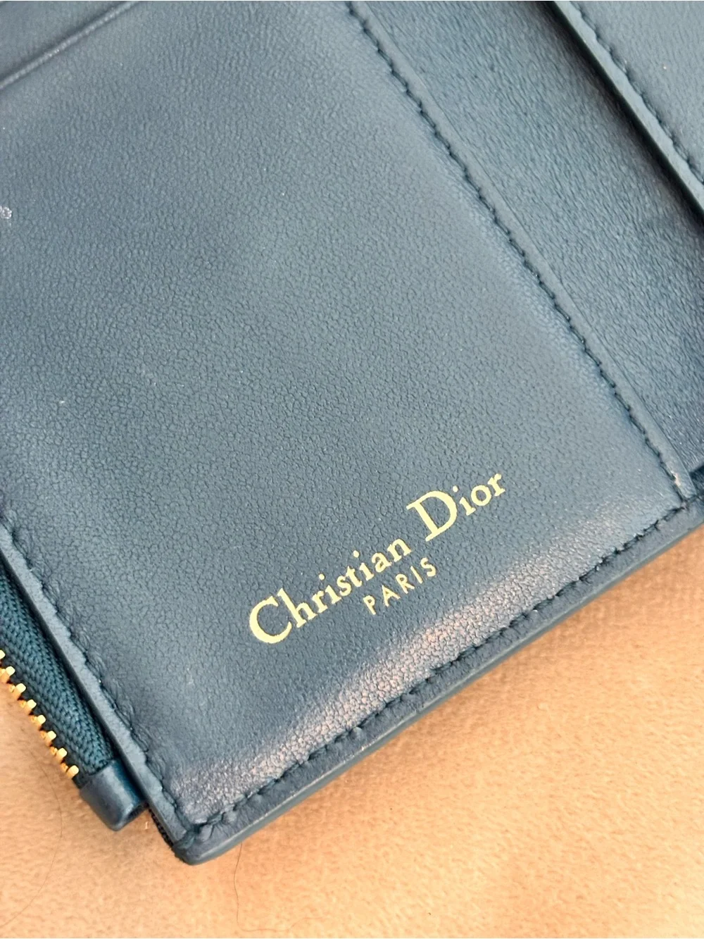 Christian Dior 30 Montaigne Lotus Teal Pebbled Leather Compact Wallet W/ COA